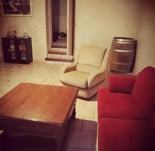 Maison De Caractère à La Campagne * Messac (Charente-Maritime)