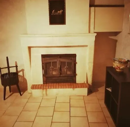 Maison De Caractère à La Campagne Casa de Férias Messac (Charente-Maritime)