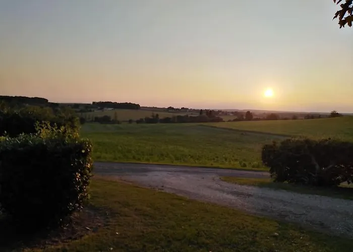 Maison De Caractère à La Campagne Casa de Férias